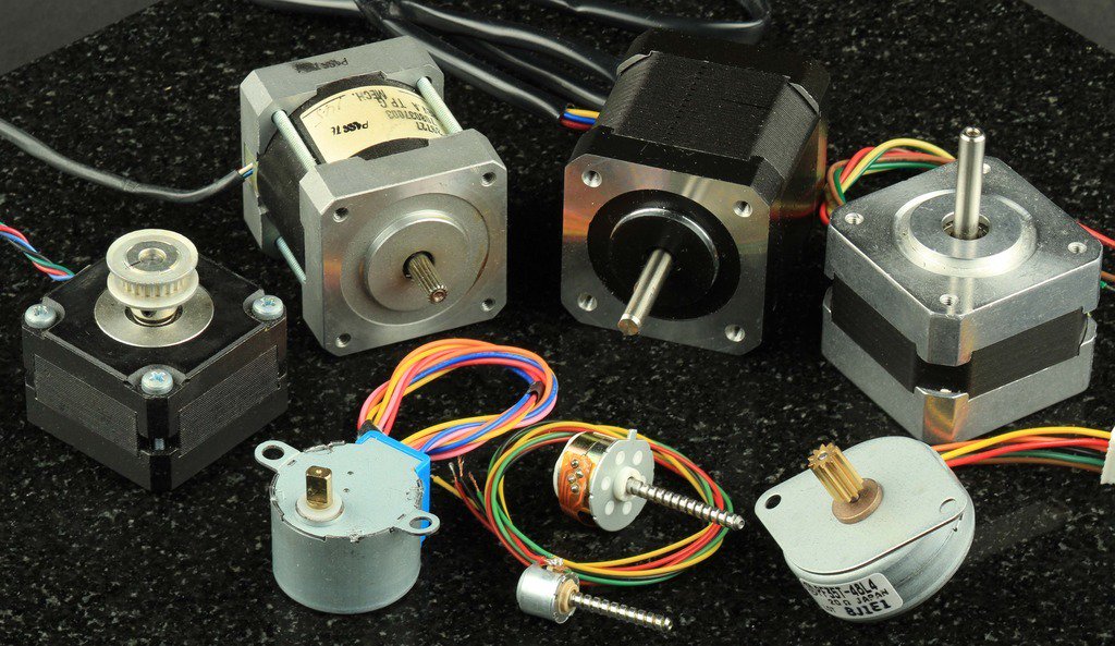 Stepper Motor | Working Principle | Applications
